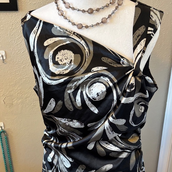 Asymmetrical Black and Silver Satin Swirl Dress size 14 - Picture 2 of 10